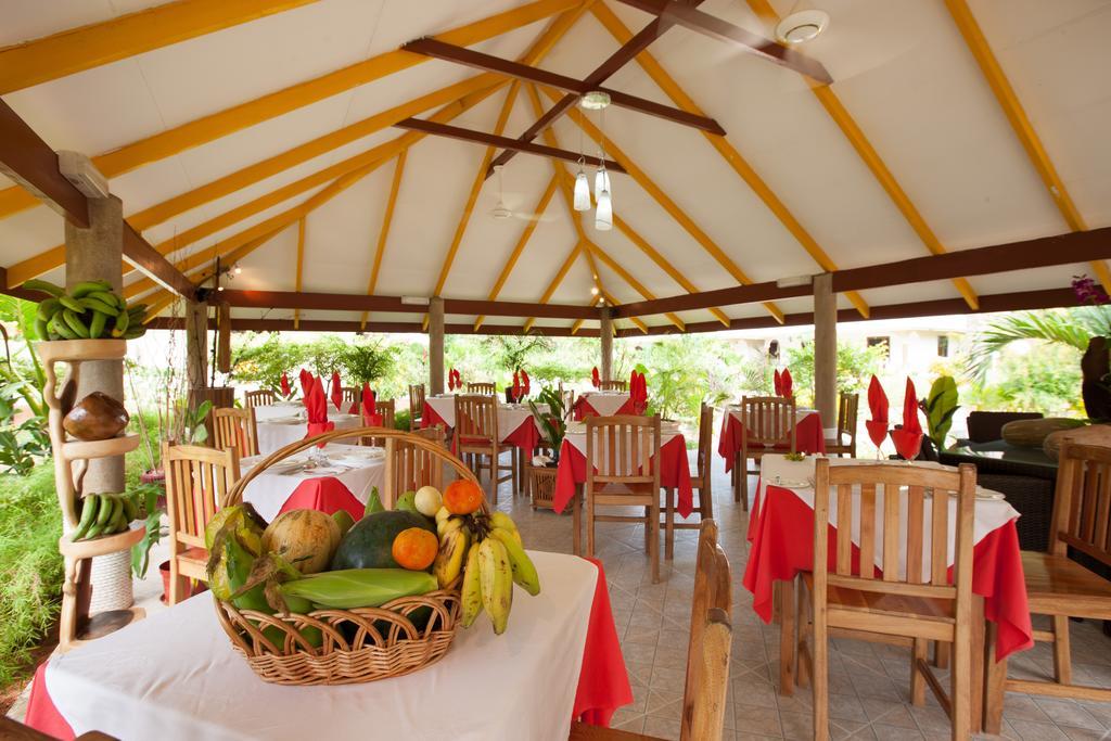 Etoile Labrine Guest House La Digue Exterior photo